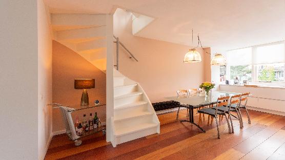 Luxurious apartment in famous Pijp area